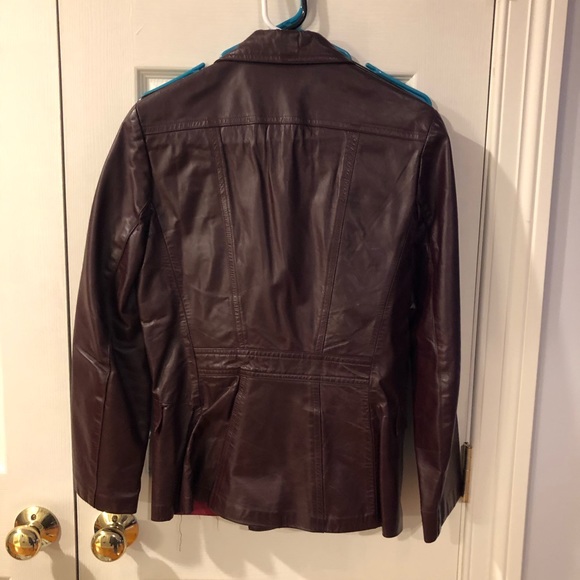 Brown leather jacket - Picture 3 of 4